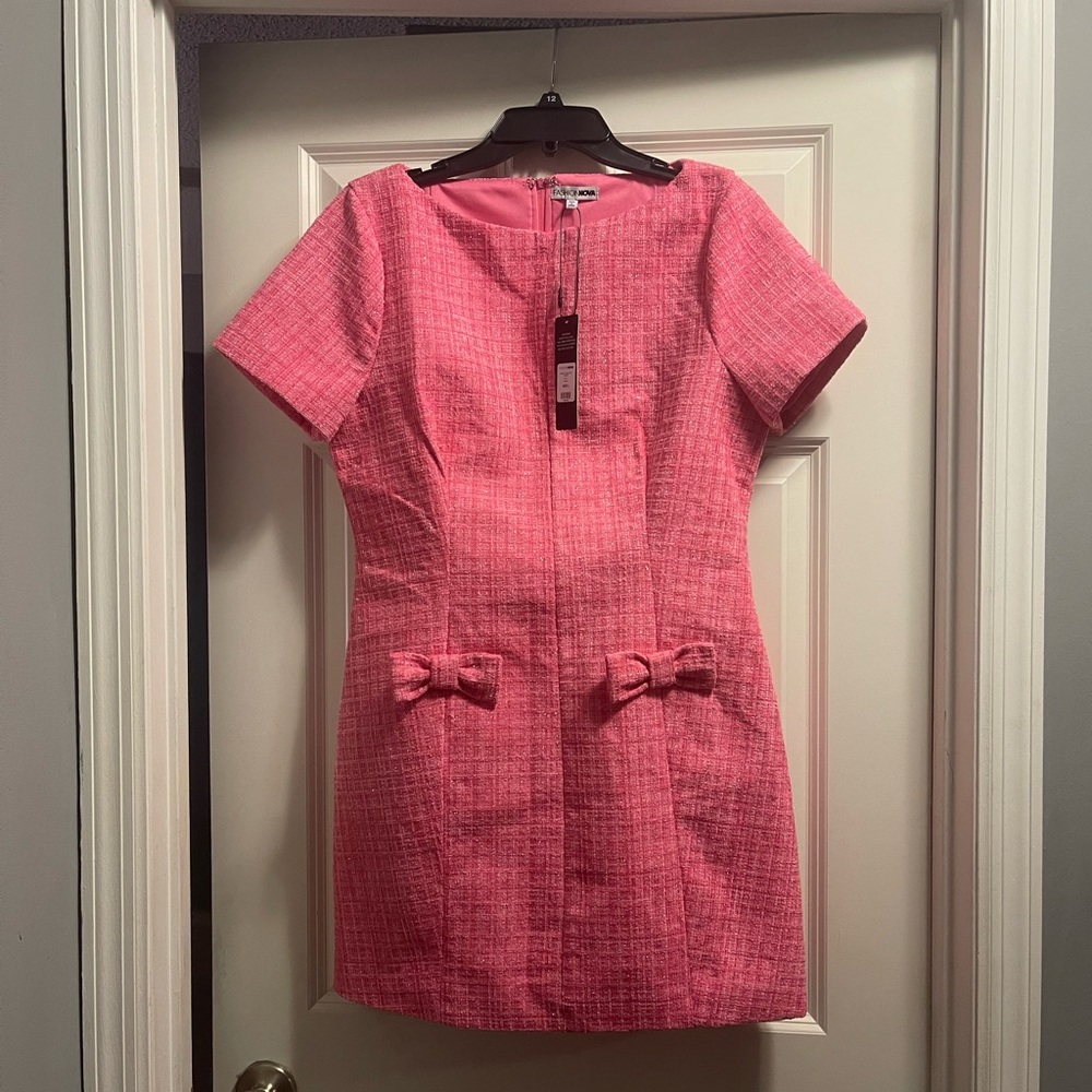 Fashion Nova Pink Sheath Mini Dress Crew Neck Short Sleeve